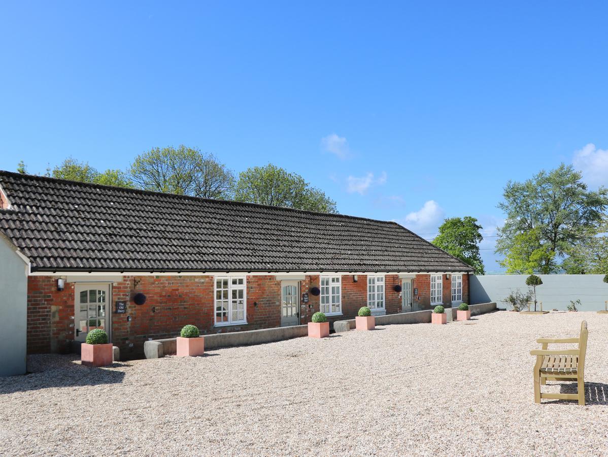 The Apple Shed Villa Sedghill Exterior photo